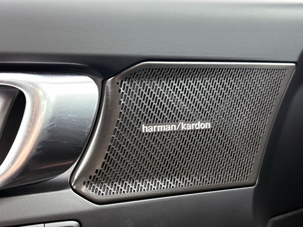 46180812 volvo ec40 ec40 plus dark 20 velgen power seats getint glas dakbog 34ca8f