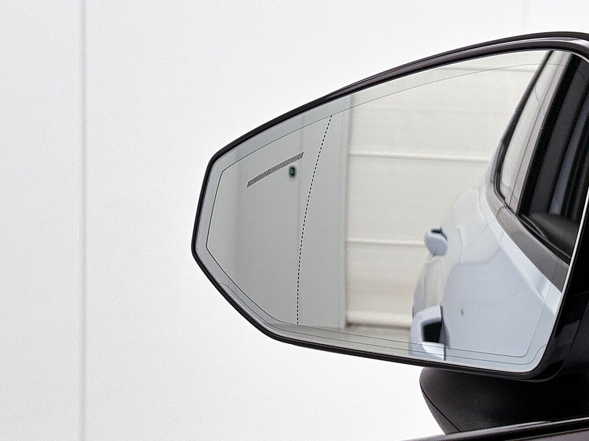 47444901 volvo ex30 extended range plus trekhaak all season banden climate pac 03