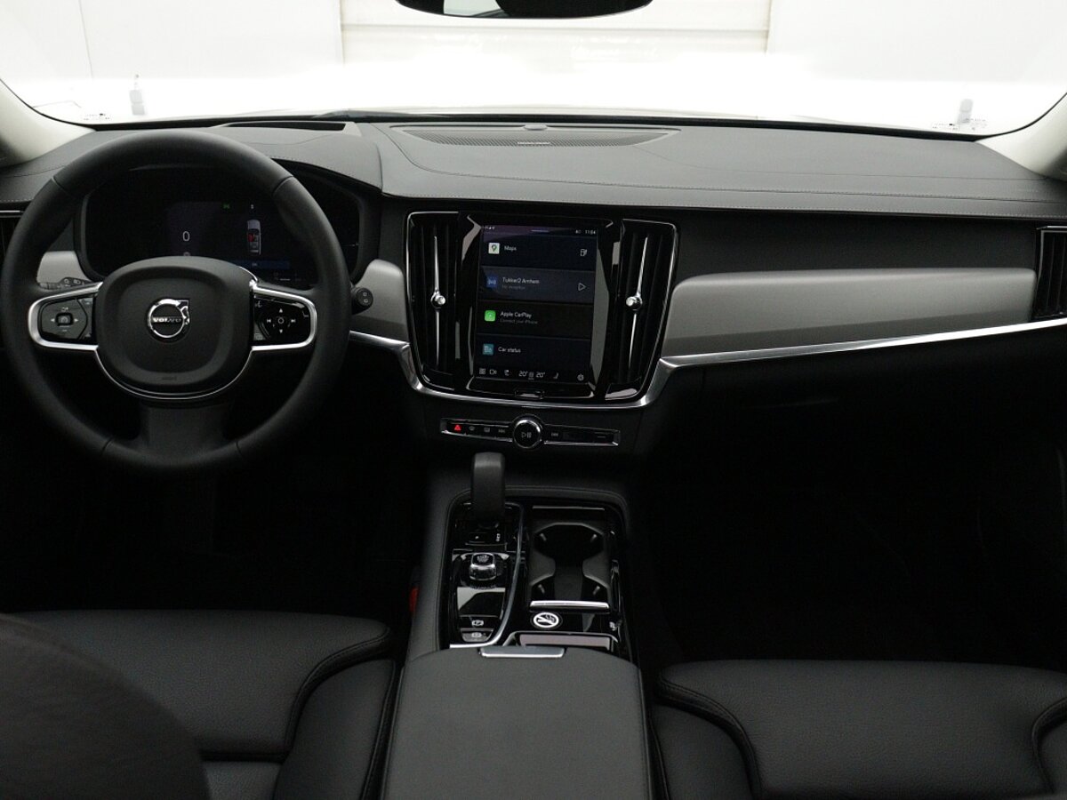 49112893 volvo v90 2 0 t6 awd ultimate dark panorama dak harman kardon 6 02