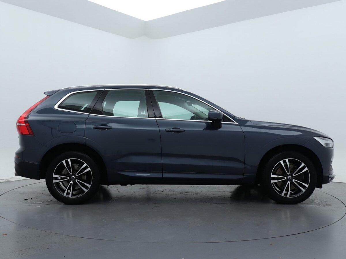 44244549 volvo xc60 2 0 t5 momentum 5 02