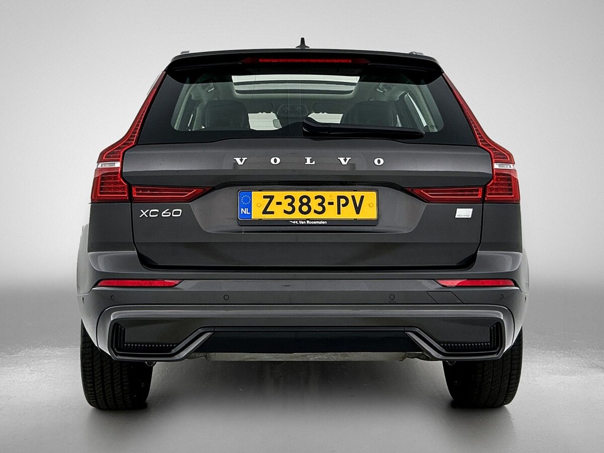 46893522 volvo xc60 2 0 t6 awd ultra dark 3