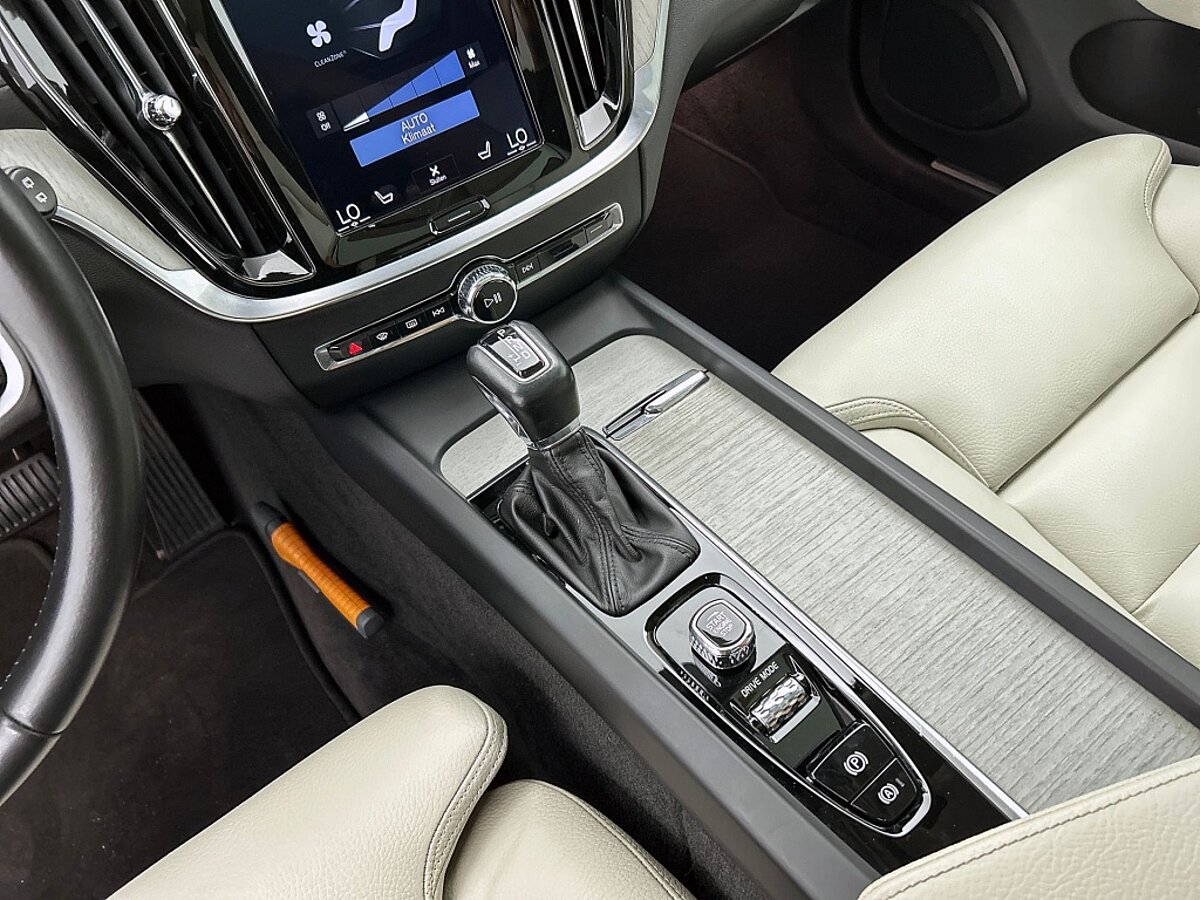 49250298 volvo v60 t5 inscription panoramadak head up display trekhaak 36