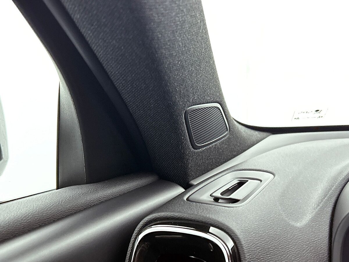 49783961 volvo xc40 1 5 t5 recharge r design 360ao camera bliss 63