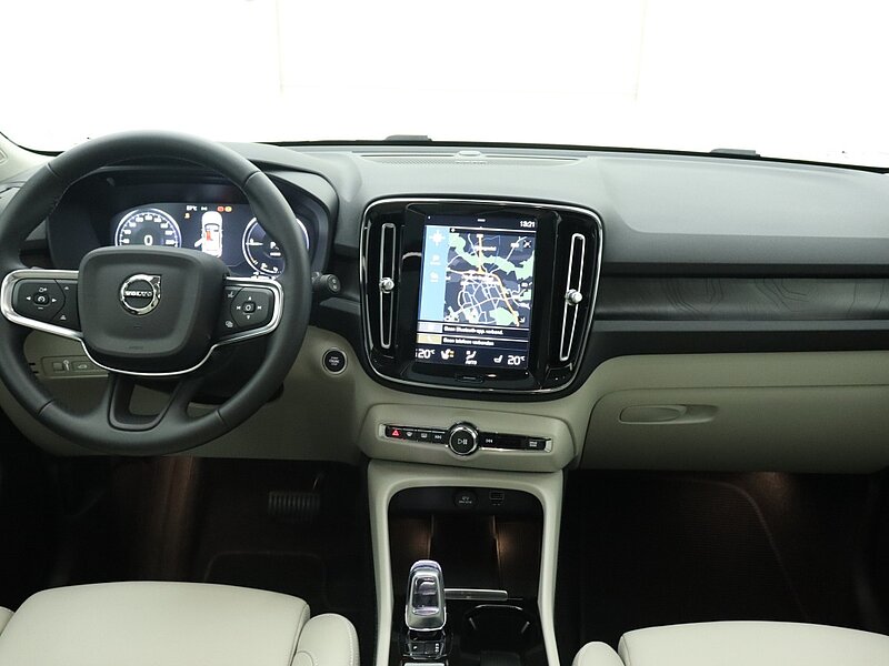 34949684 volvo xc40 1 5 t4 recharge ultimate 6 07