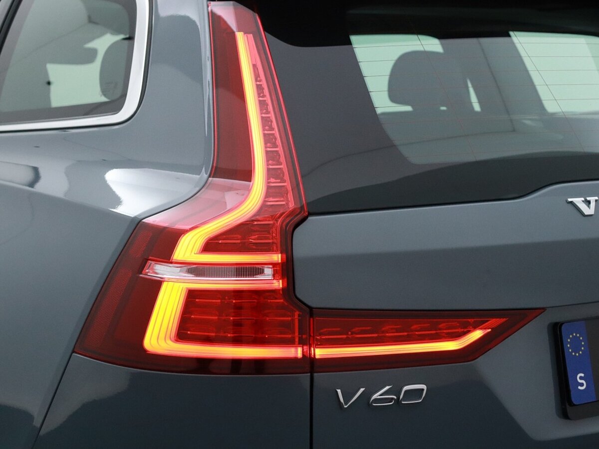 37686306 volvo v60 2 0 b3 core adaptive cruise navi el achterklep 39