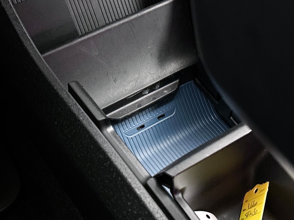 49302491 volvo ex30 extended range plus trekhaak stoelverw extra getint glas 62