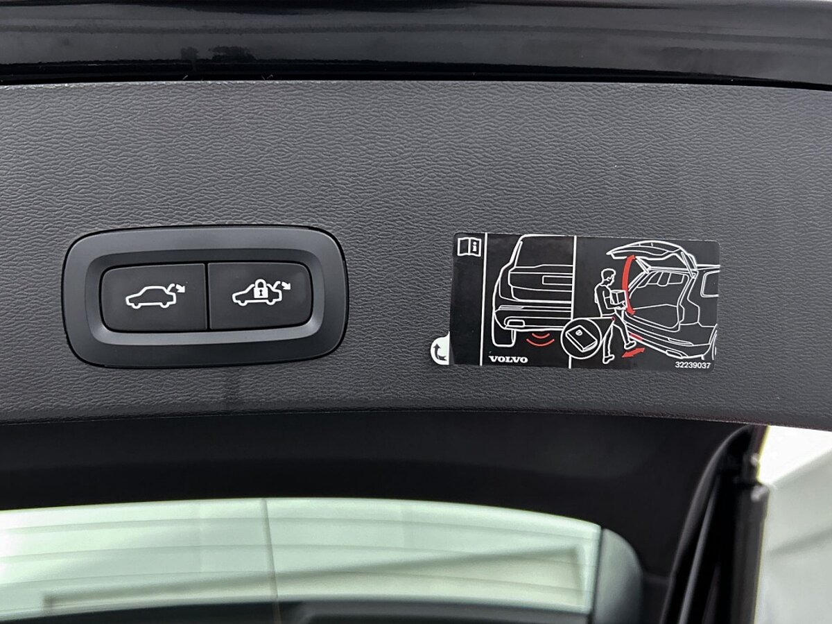 45491750 volvo xc40 t4 recharge inscription expression 41