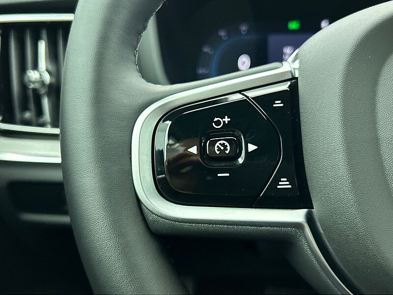 47797613 volvo v60 2 0 t6 awd plus dark trekhaak leder harman kardon audio 6 07