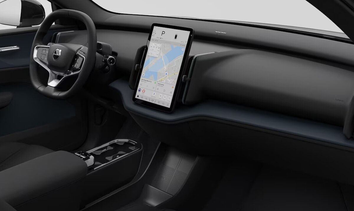 48676960 volvo ex30 plus extended range 3