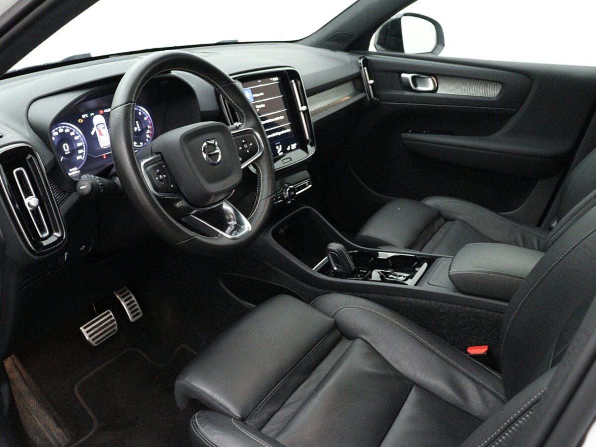 34451055 volvo xc40 1 5 t3 automaat r design leder navigatie bluetooth park 5 04