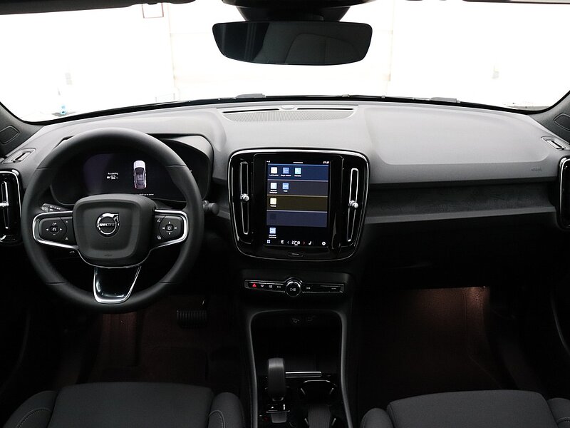 42792313 volvo c40 extended plus 82 kwh camera stoelverwarming getint glas 6 15