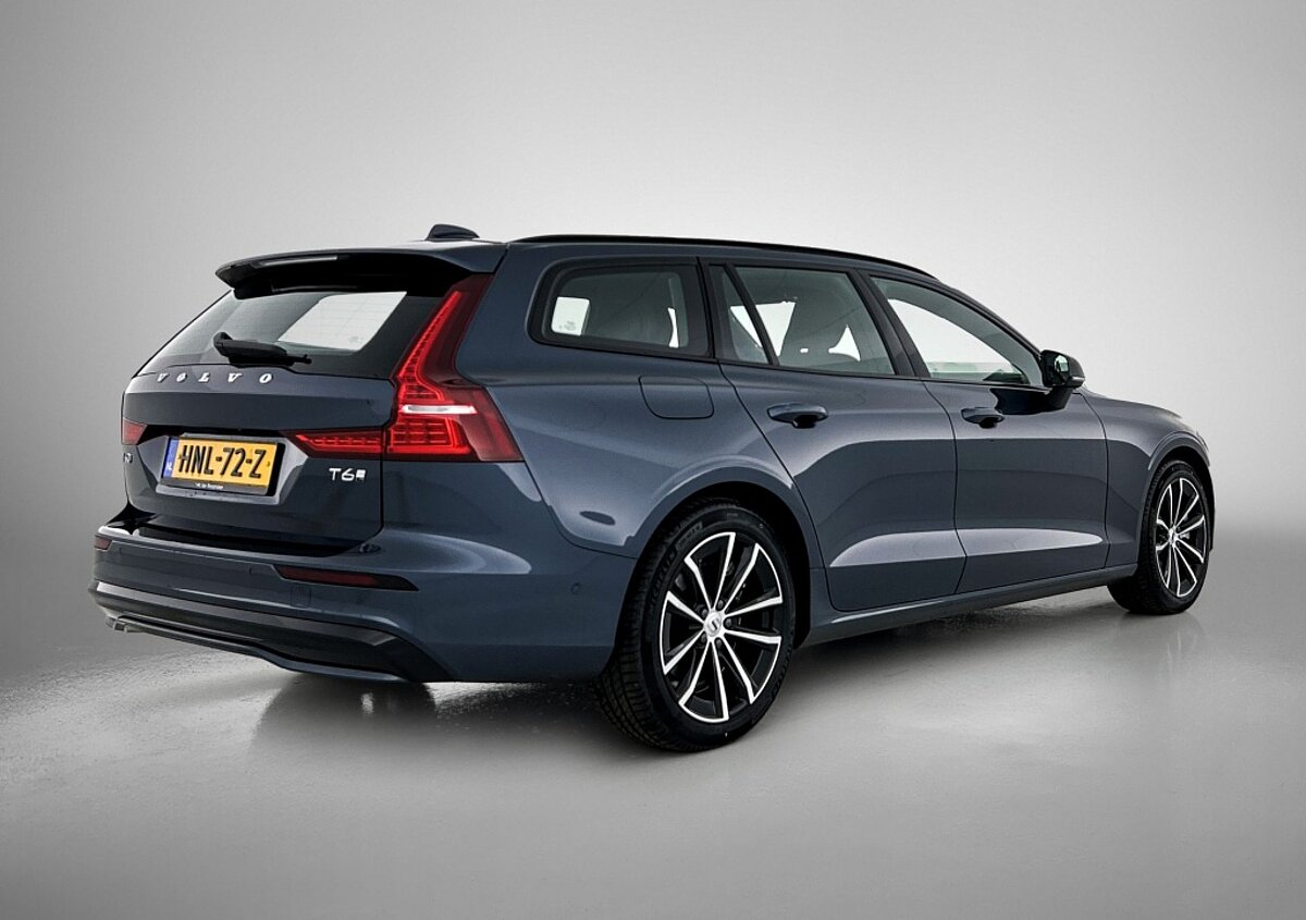 47540135 volvo v60 2 0 t6 awd plus dark trekhaak sportstoelen 5 01