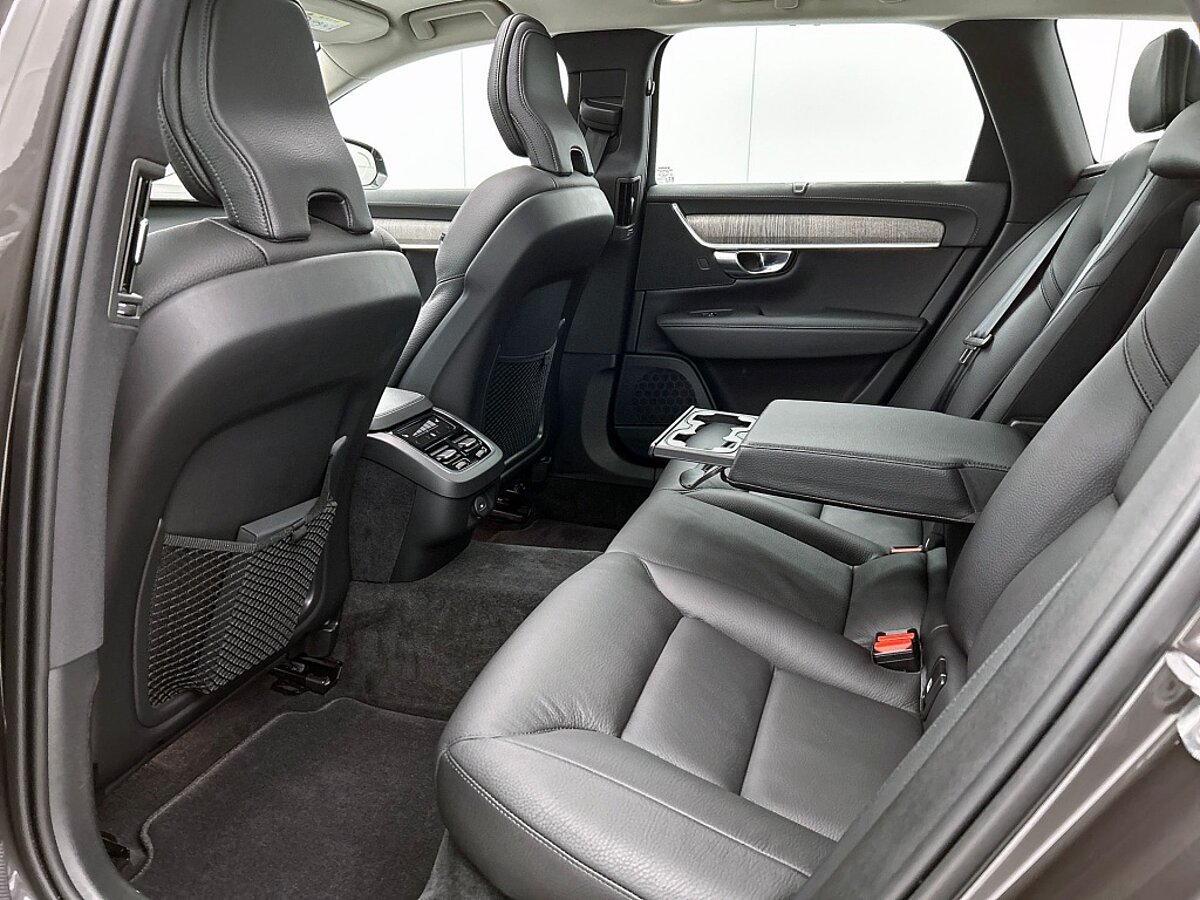 48303020 volvo v90 2 0 b4 inscription trekhaak leder panorama dak blis he 40