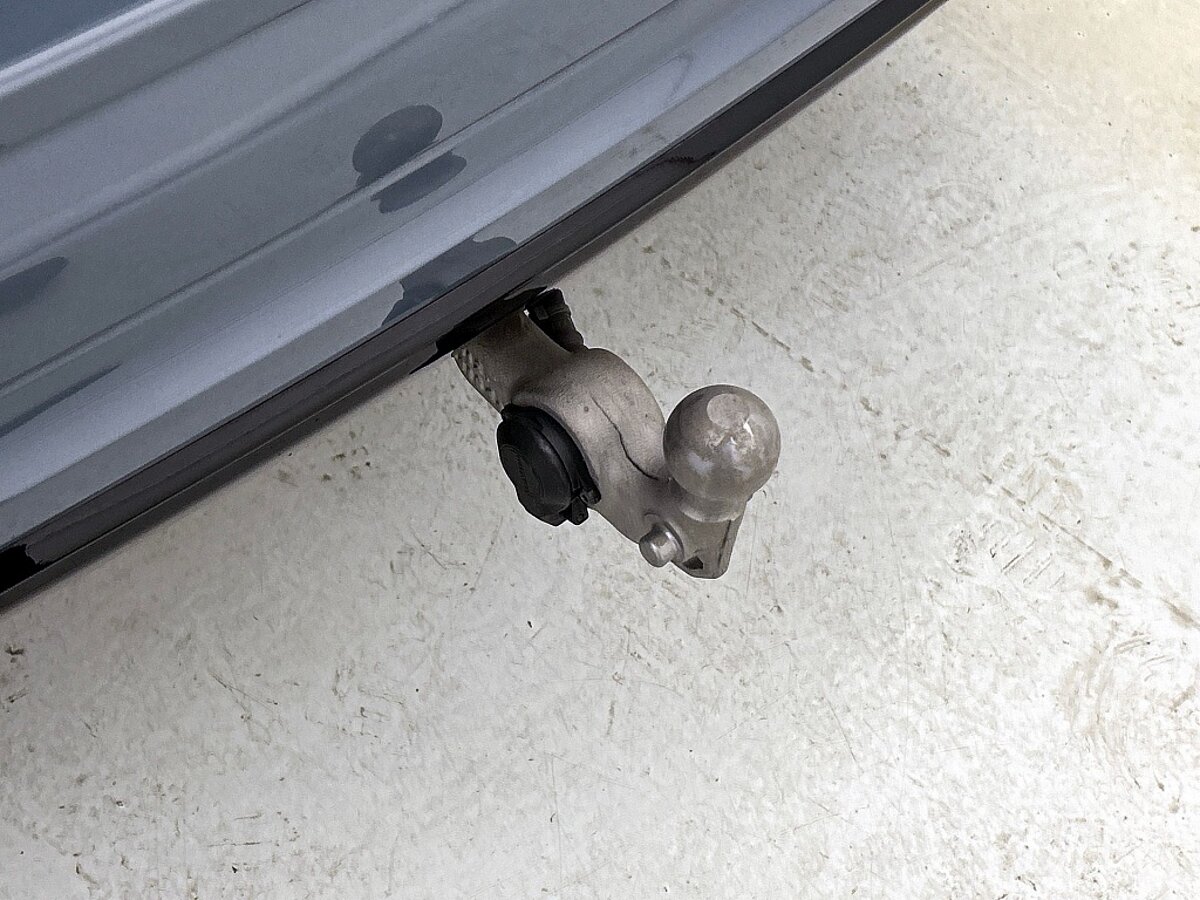 48340442 volvo xc60 2 0 t6 plug in hybrid awd ultimate dark luchtvering trekhaak 9 01