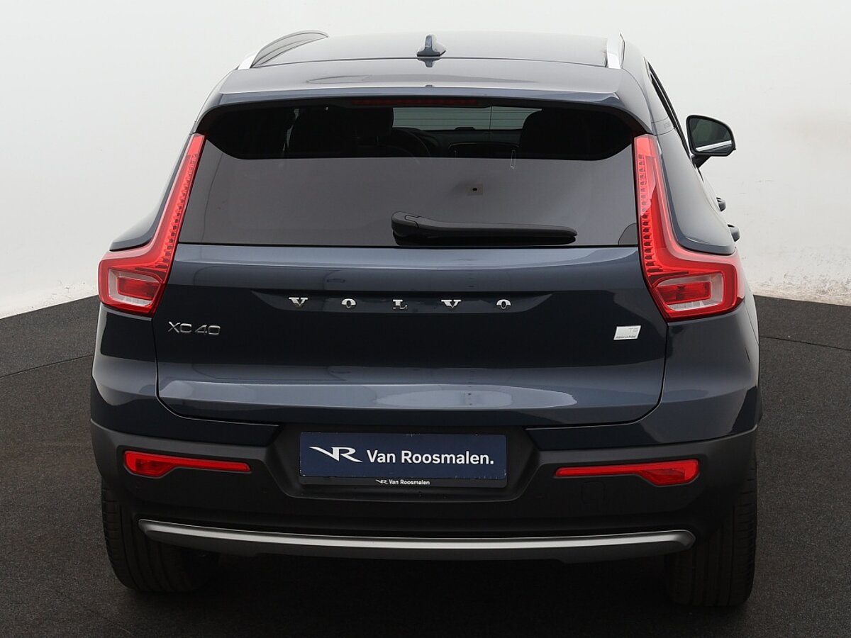 35636973 volvo xc40 1 5 t5 recharge inscription 9