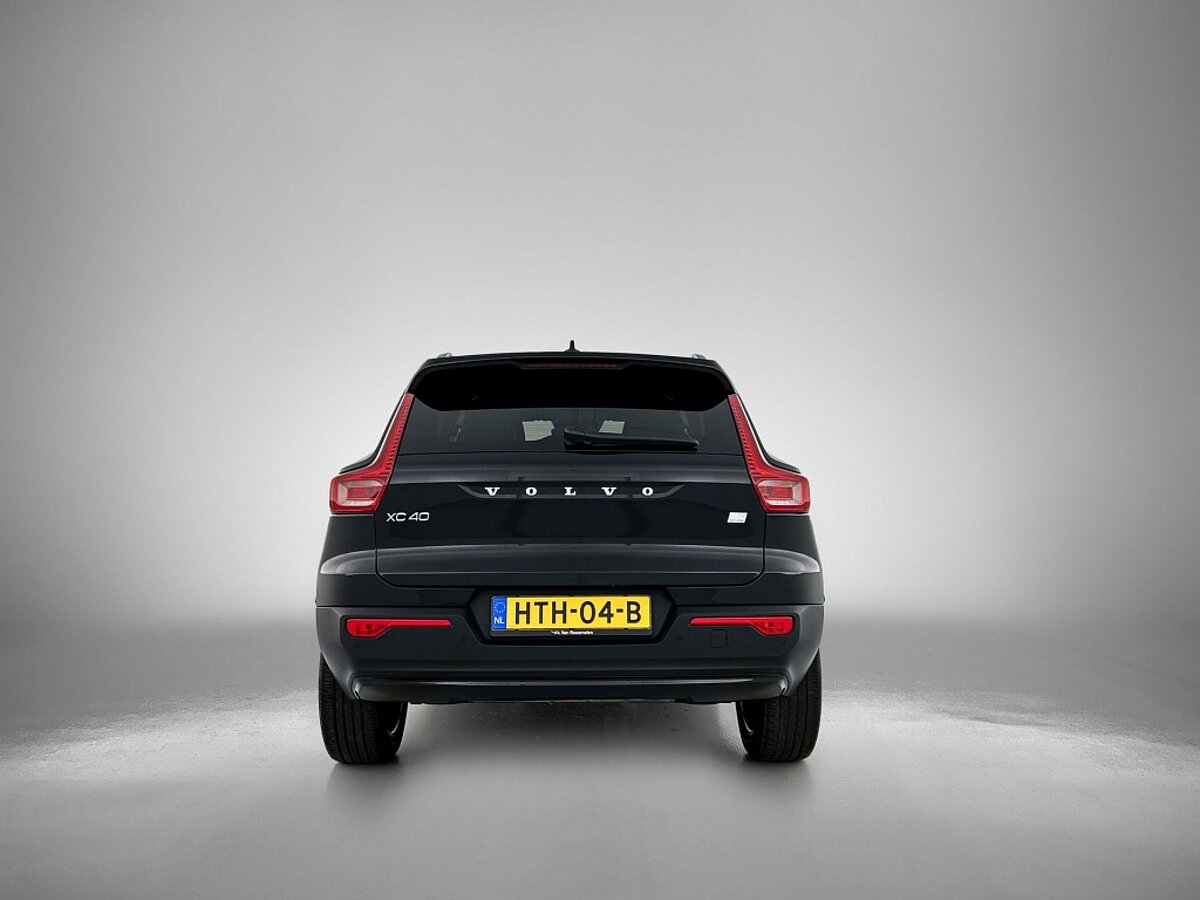 46031878 volvo xc40 1 5 t5 phev r design panoramadak trekhaak 3 01