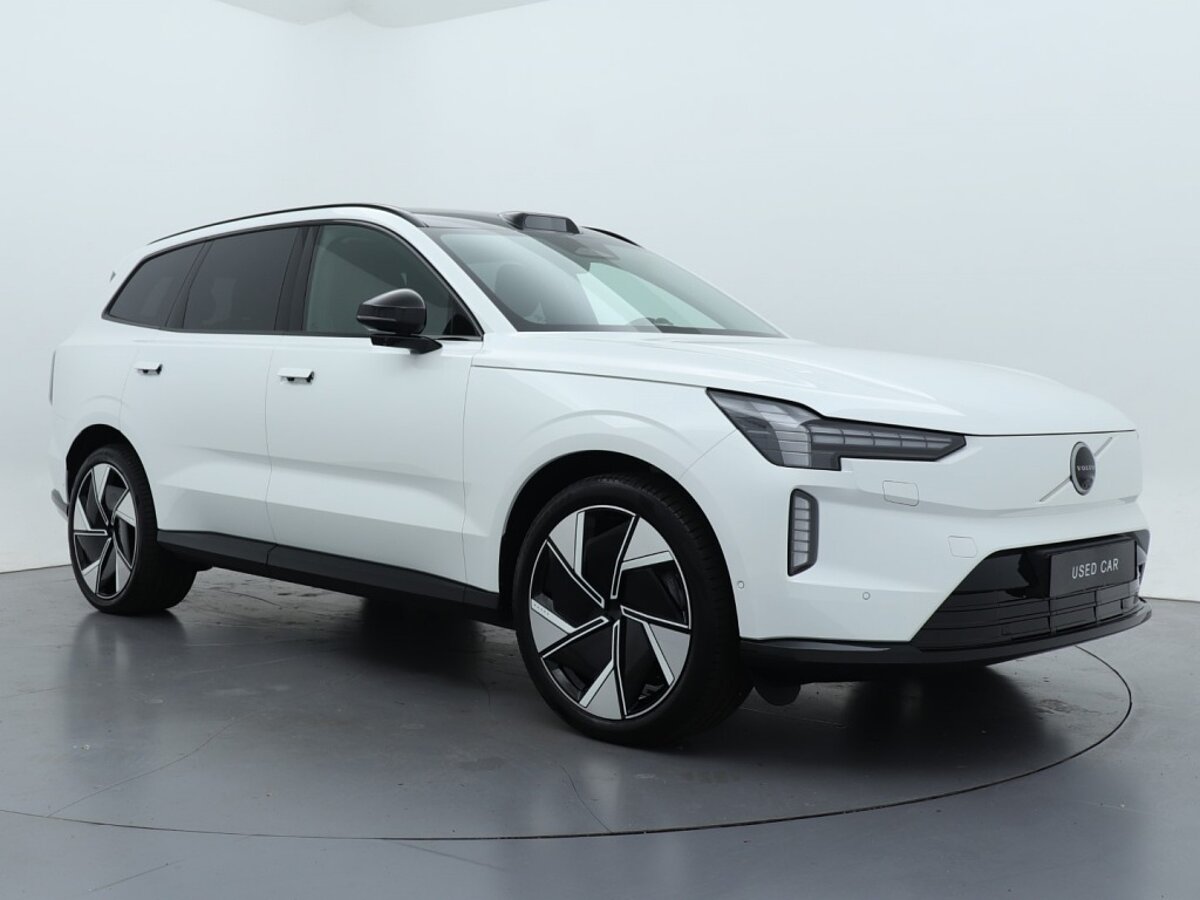 48535502 volvo ex90 ex90 twin performance ultra 517 pk awd luchtvering bowers 3 03