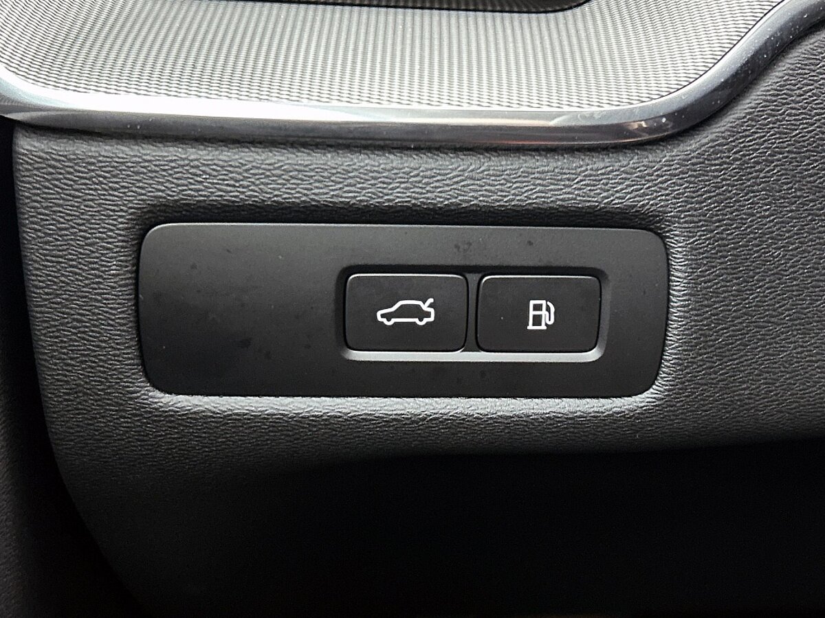 48760534 volvo xc60 2 0 t6 awd dark bf456c