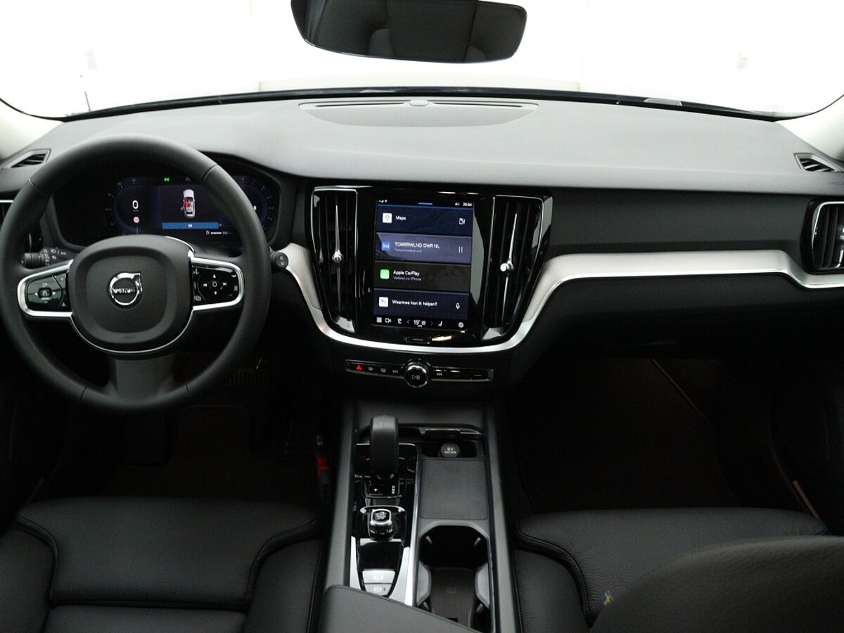 34314868 volvo v60 2 0 b5 cross country awd plus 5 01