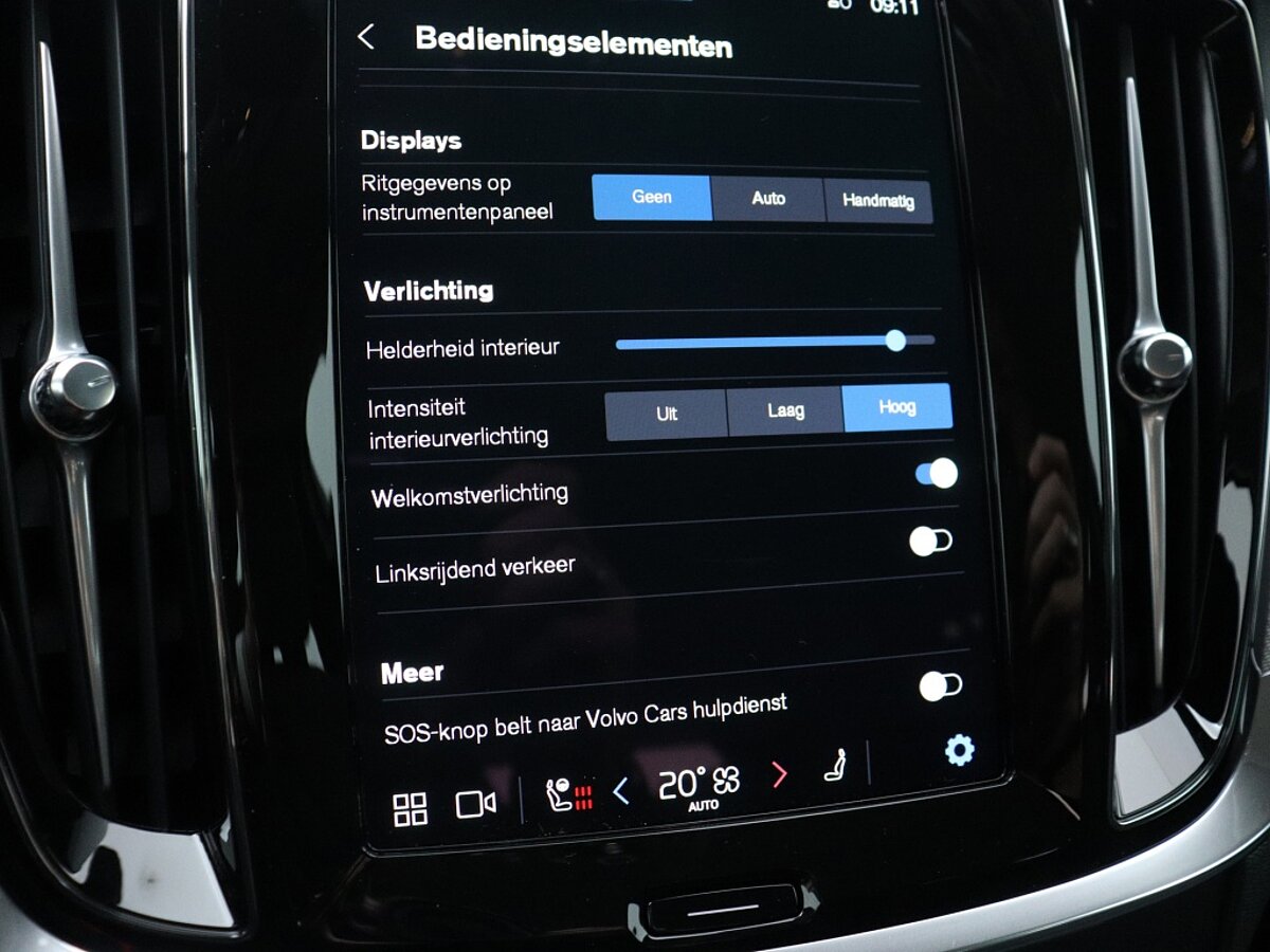 40173625 volvo v60 v60 b4 plus dark harman kardon audio nieuw uit voorraad 8a16af
