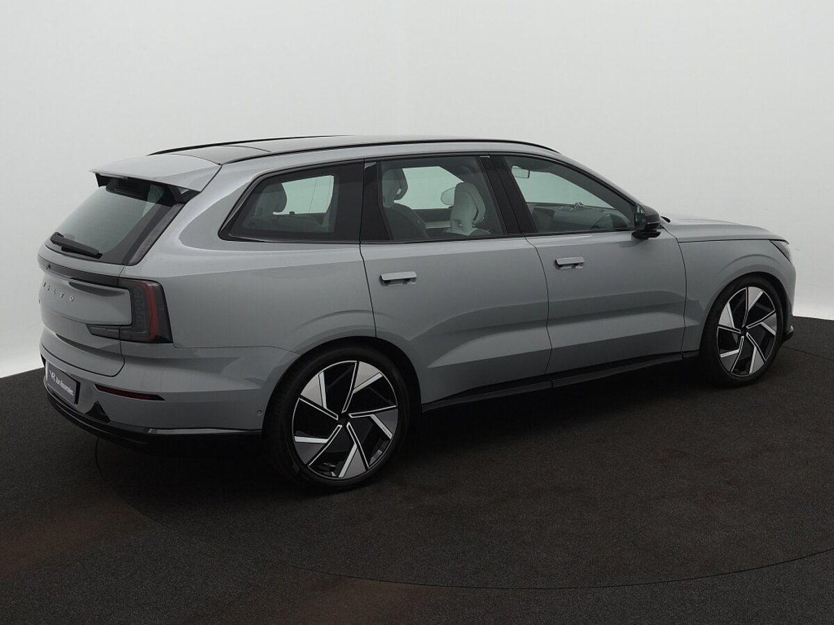 44243808 volvo ex90 twin performance ultra 111 kwh b w luchtvering bekleding w 01