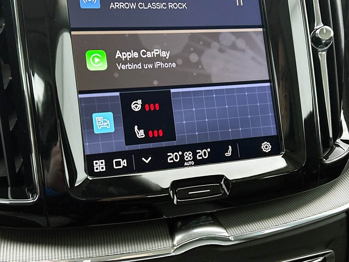 48687982 volvo xc60 2 0 t6 awd ultra dark 9 02