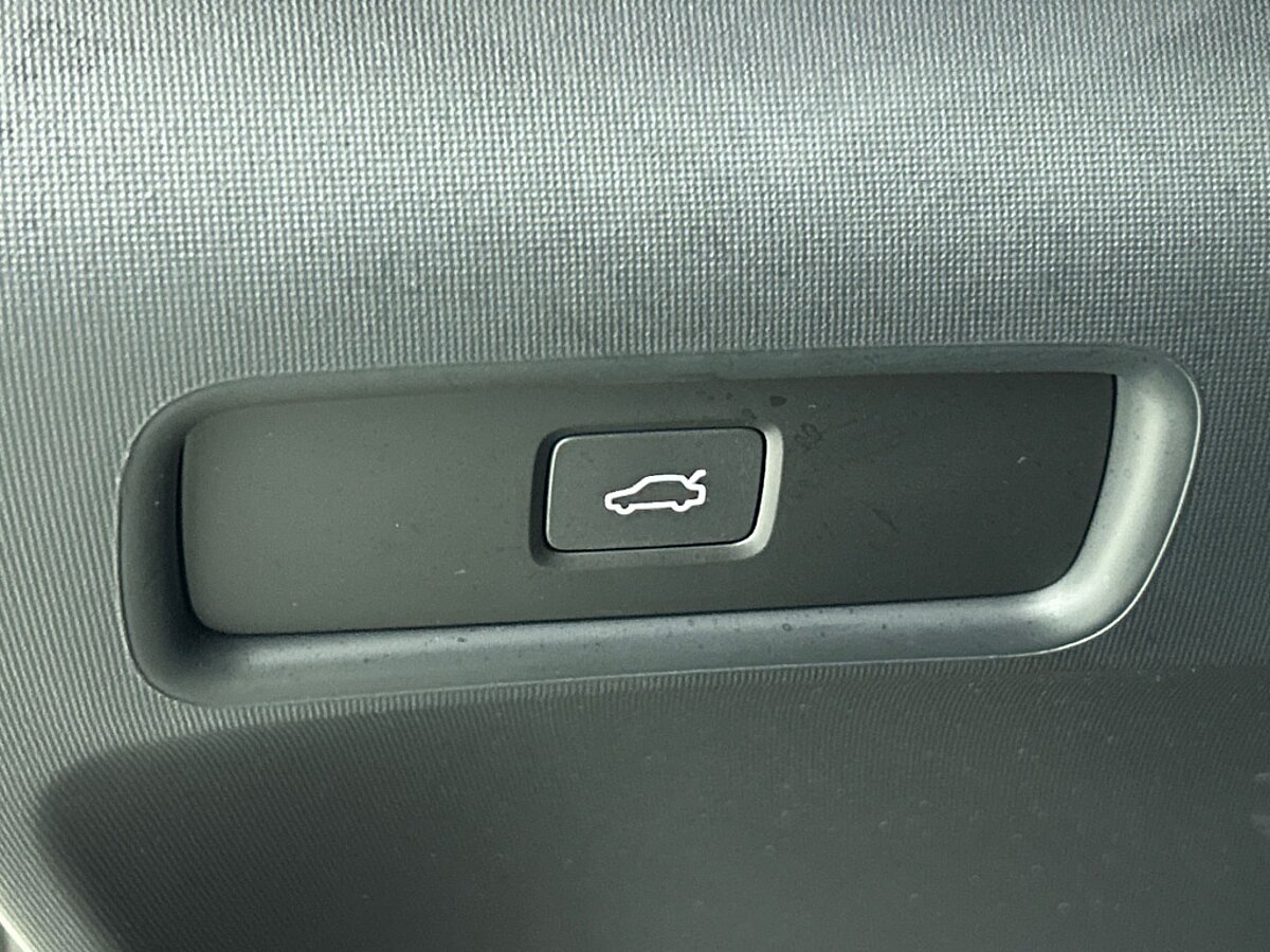 49559838 polestar 2 lrsm 82 kwh pilot plus trekhaak 60