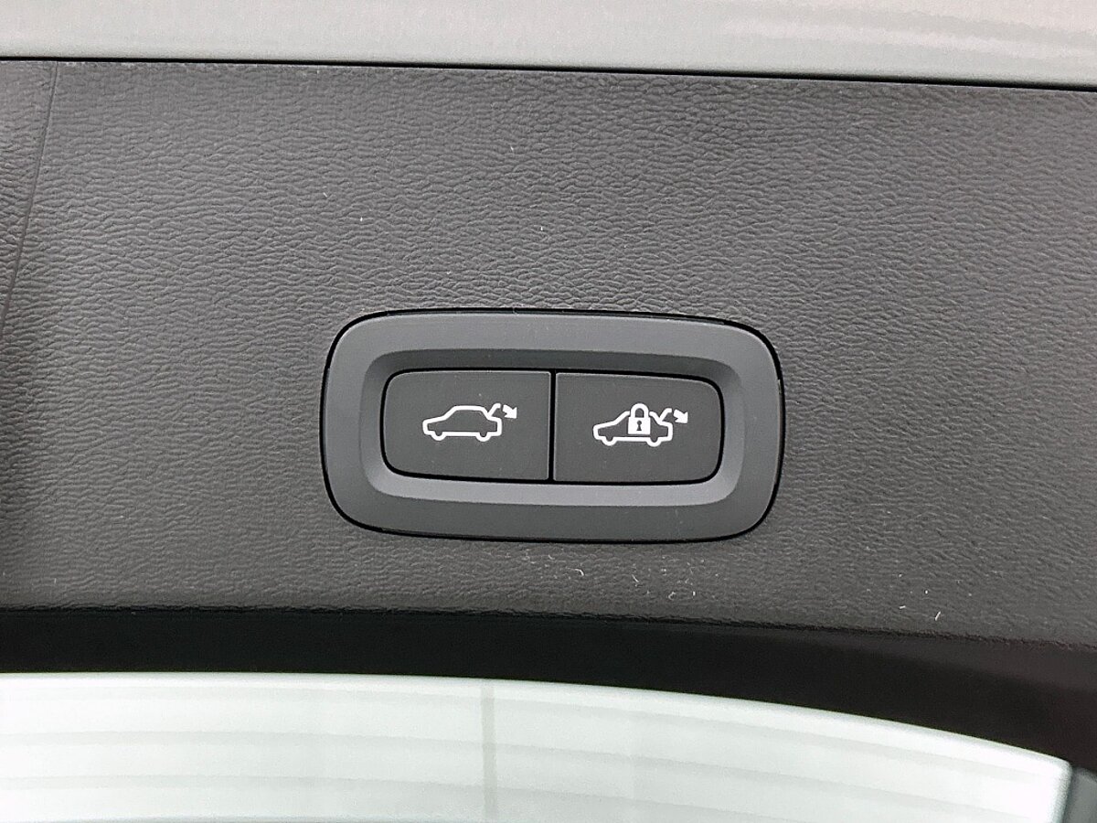 46616743 volvo ex40 ex40 rwd extended range plus black edition panoramadak nubuc 73