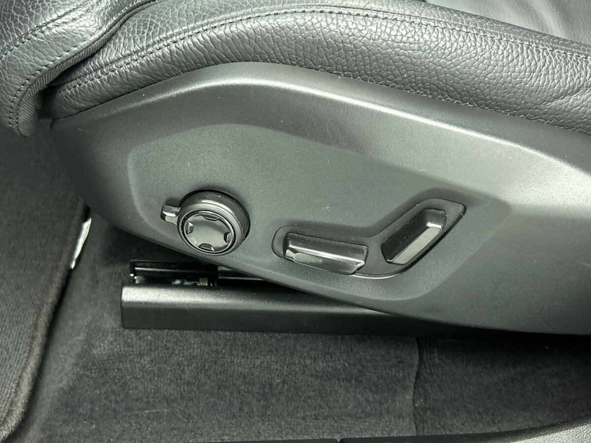 48455626 volvo xc60 2 0 t6 bright pano long range memory seats climate pack 23e24c