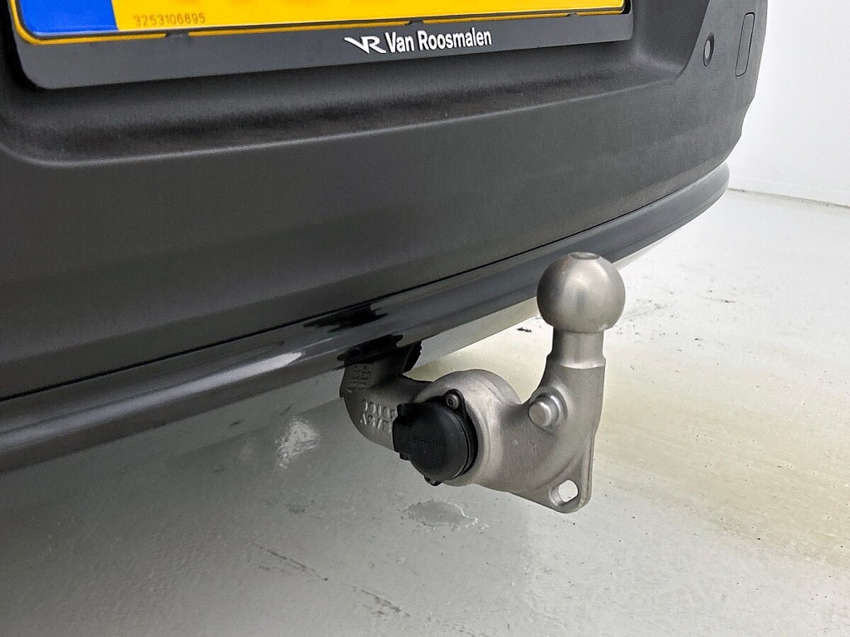 48723966 volvo xc40 2 0 b4 plus dark trekhaak blis harman kardon audio 01