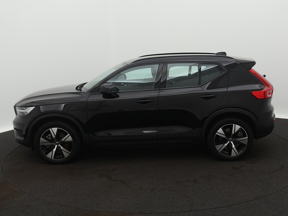 43889575 volvo xc40 recharge core stoelverwarming camera all season 2 04