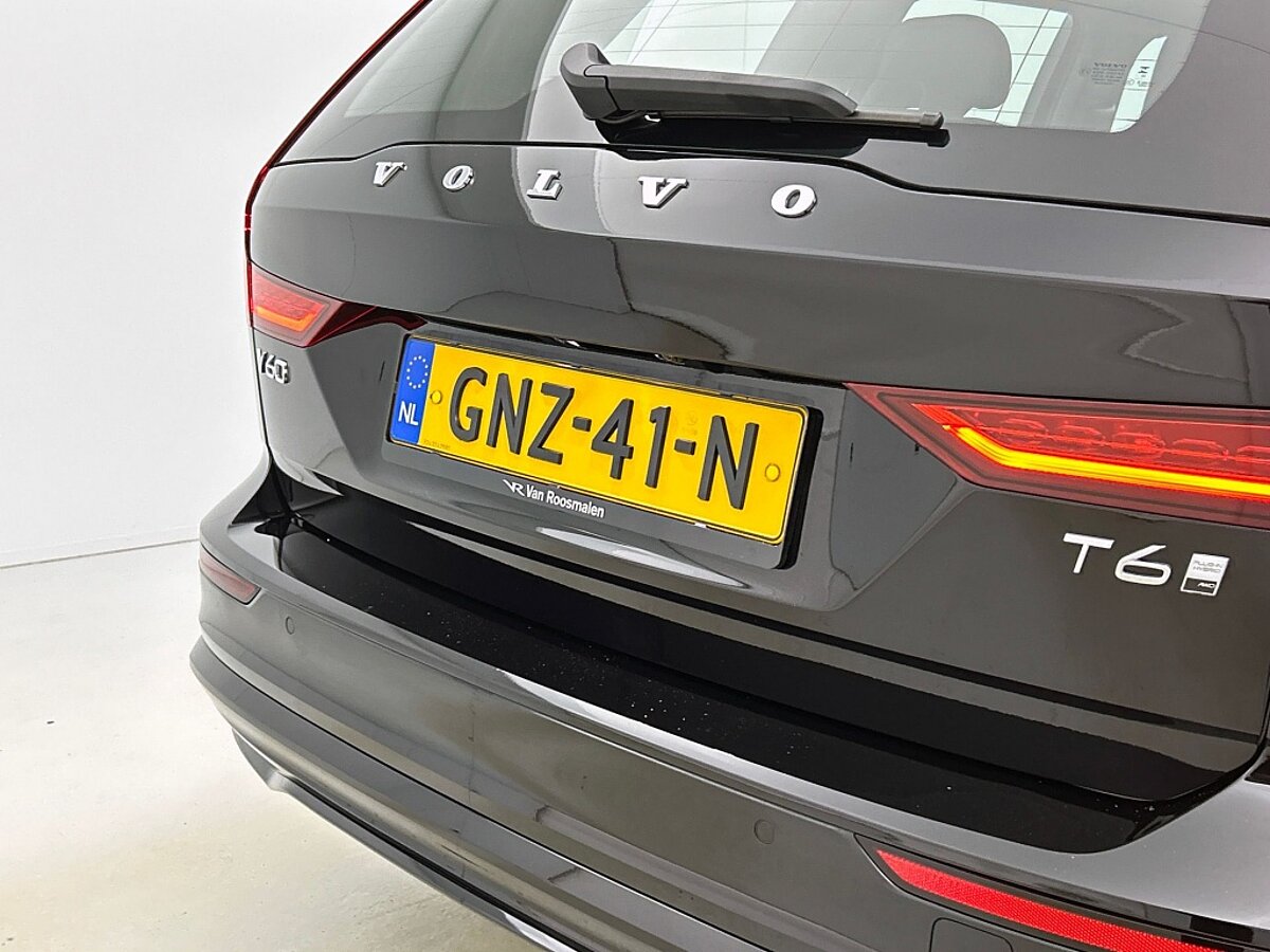 47895954 volvo v60 2 0 t6 black edition panorama dak 360 trekhaak sportled 76