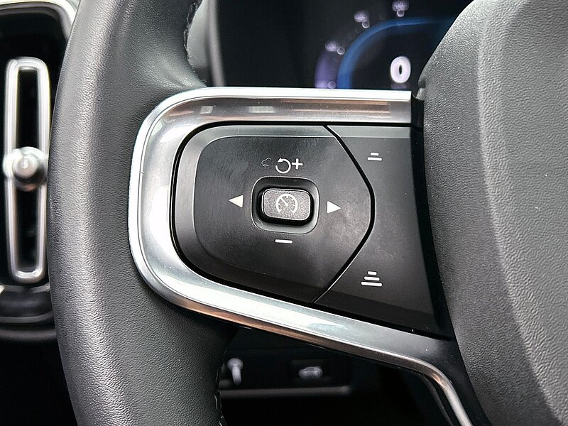 49377121 volvo xc40 twin pro 91 soh pano 360 h k memory seats warmtepo 6 05