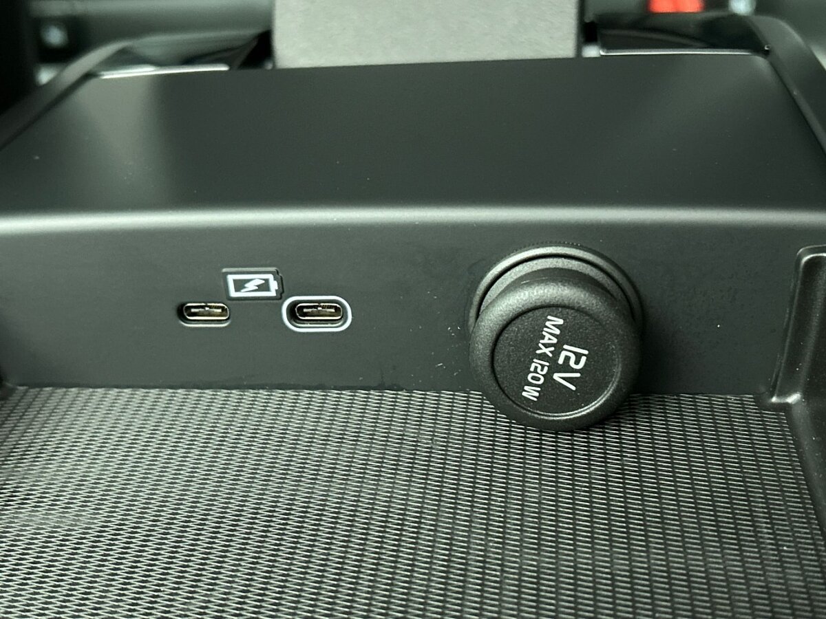 47516812 volvo v60 2 0 t6 awd dark trekhaak elektrische stoelbediening 69
