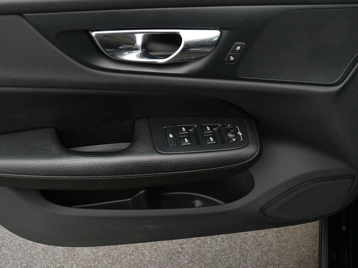 35611199 volvo v60 2 0 t8 recharge awd inscription panoramadak stoelverwarming 06