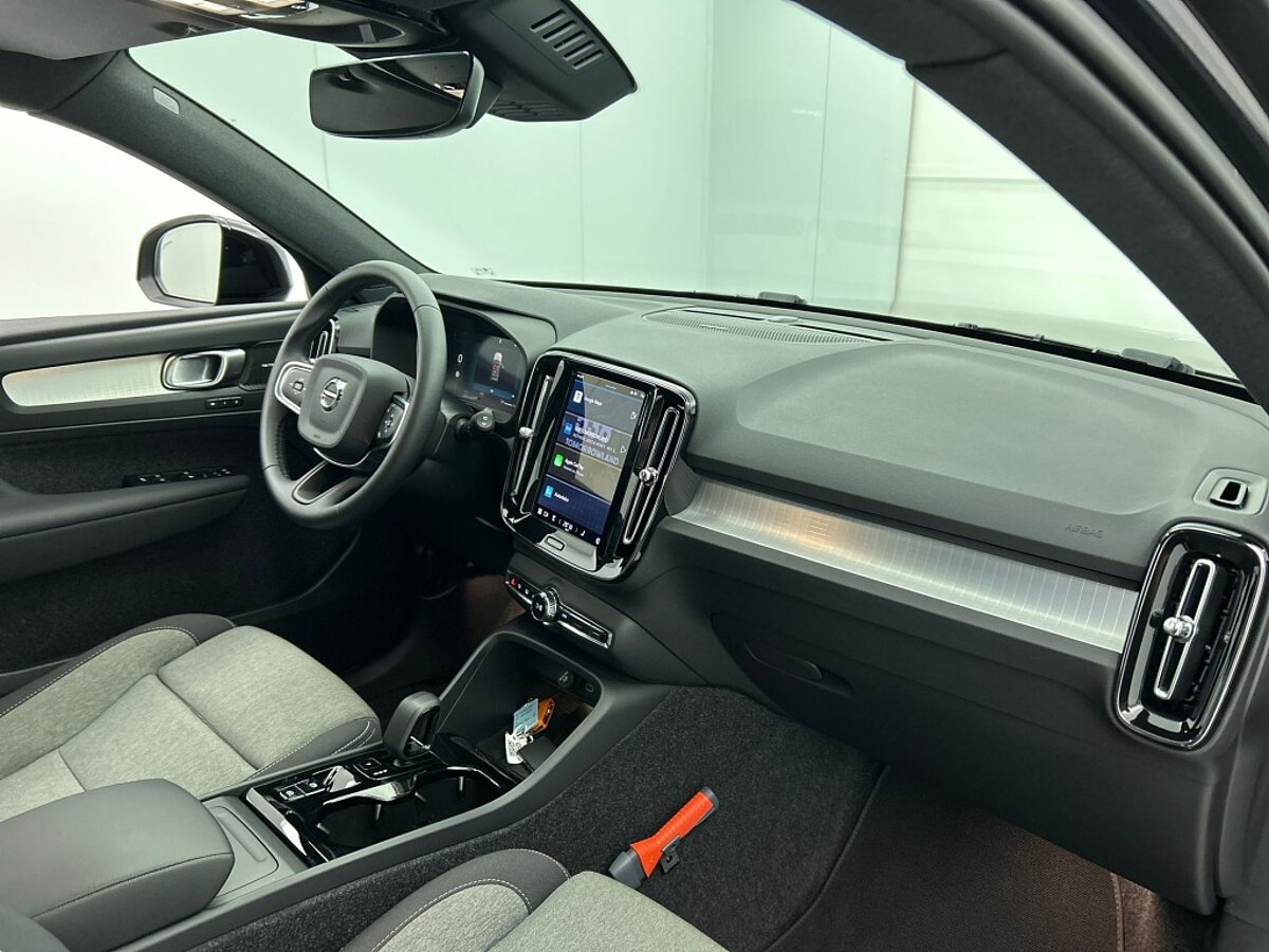 47459109 volvo xc40 2 0 b4 plus dark 55