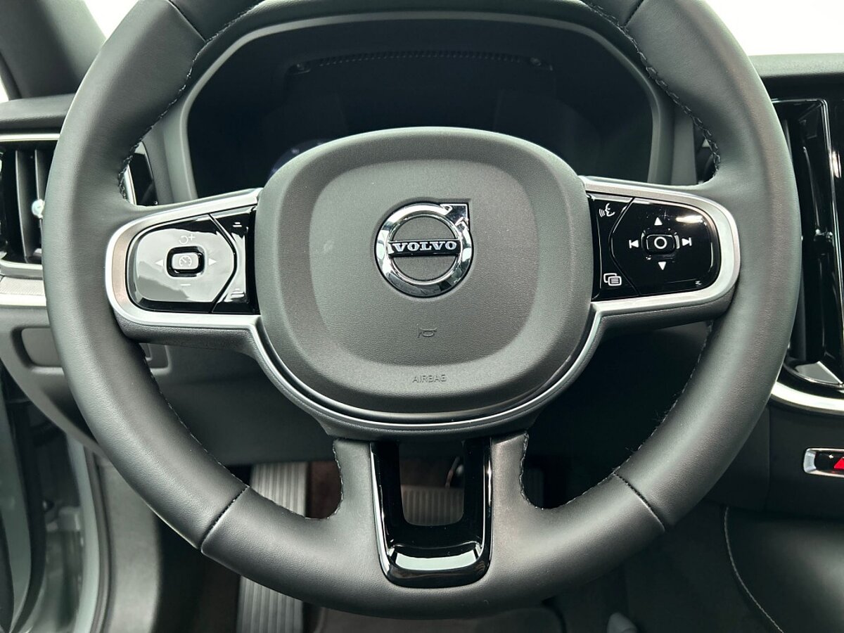 47797613 volvo v60 2 0 t6 awd plus dark trekhaak leder harman kardon audio 74