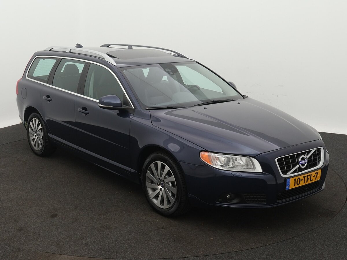 43852240 volvo v70 1 6 t4 limited edition 7 04