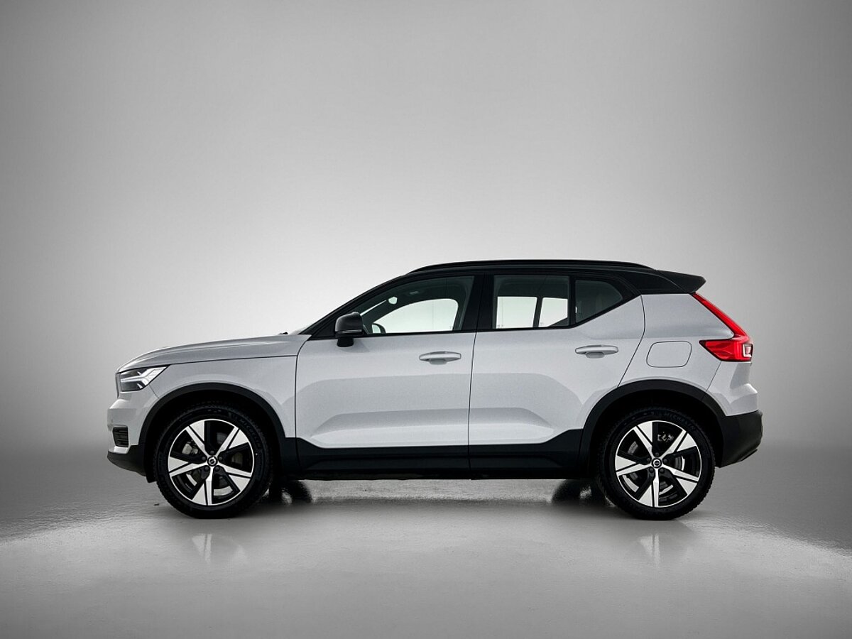 45933217 volvo xc40 recharge plus 2 03