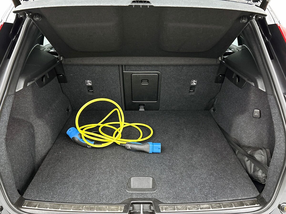 45850063 volvo xc40 1 5 t5 phev inscription leder panorama dak 88