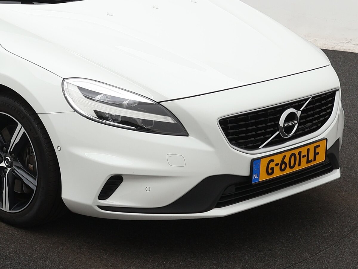 36007830 volvo v40 1 5 t3 polar sport panorama dak navigatie pdc 58
