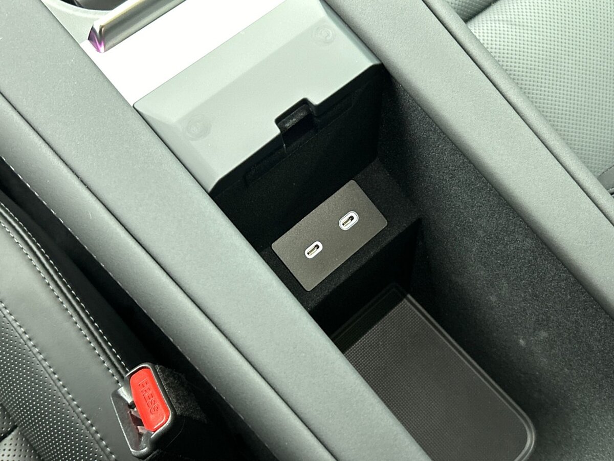 47836326 polestar 4 lrdm 100 kwh plus nappa elektrochromatisch dak 49
