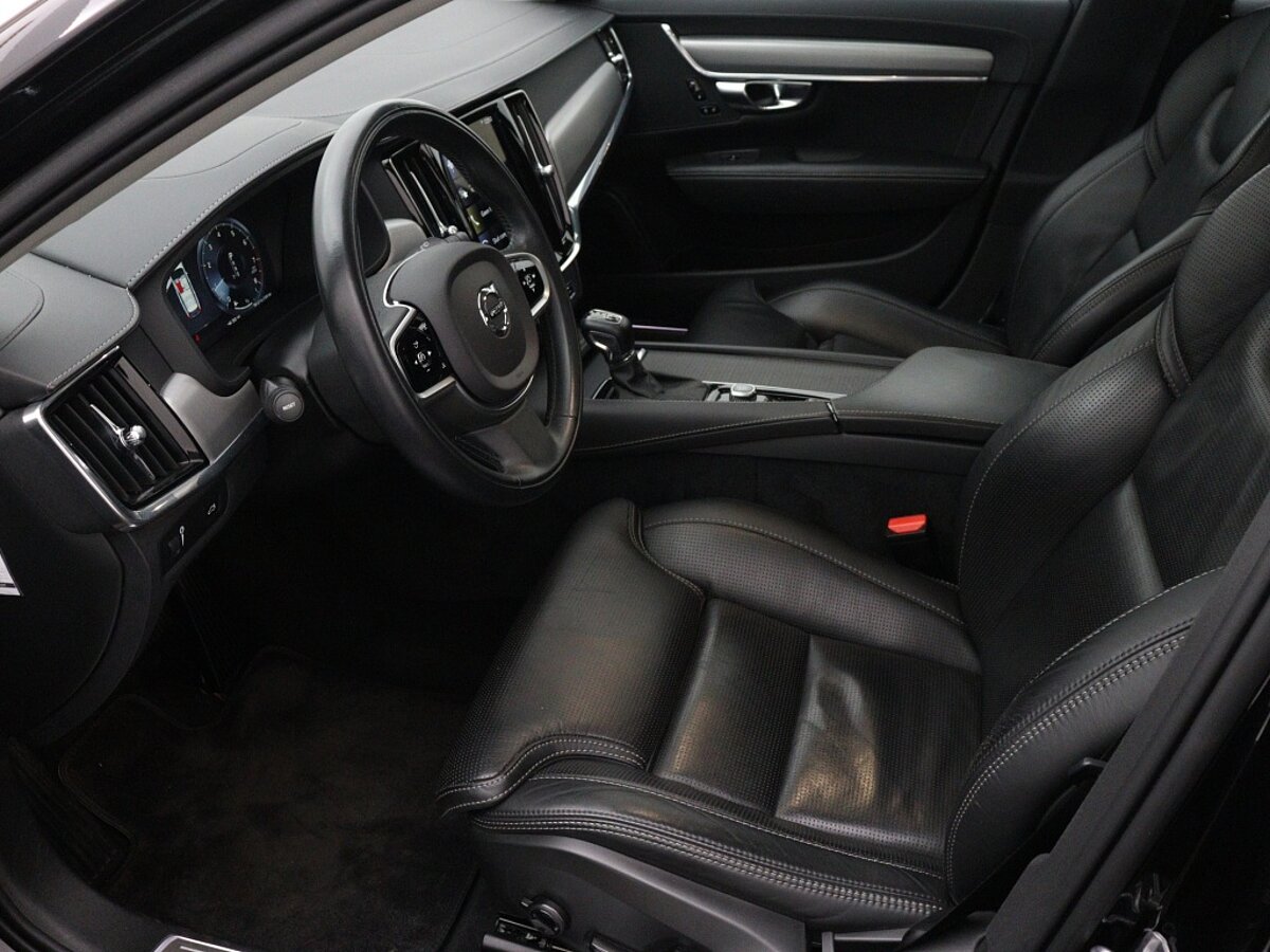 43599125 volvo v90 2 0 t4 business luxury 5 03