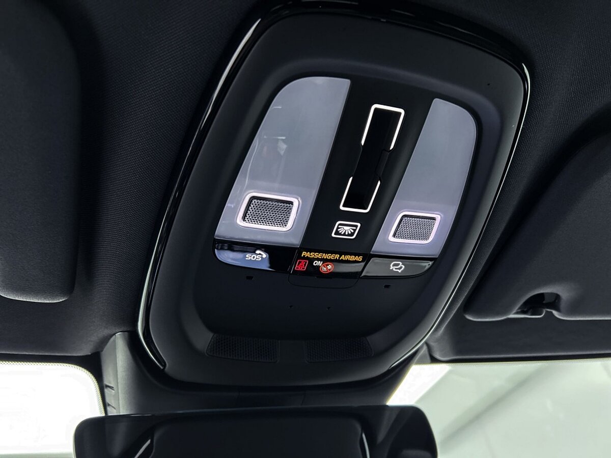 48563053 volvo v60 t6 plus dark panoramadak 19 velgen gentint glas 40