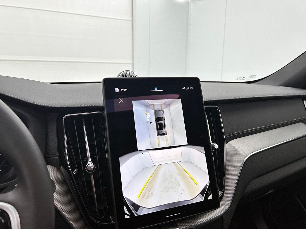 49129007 volvo xc60 2 0 t6 awd ultra black edition 06