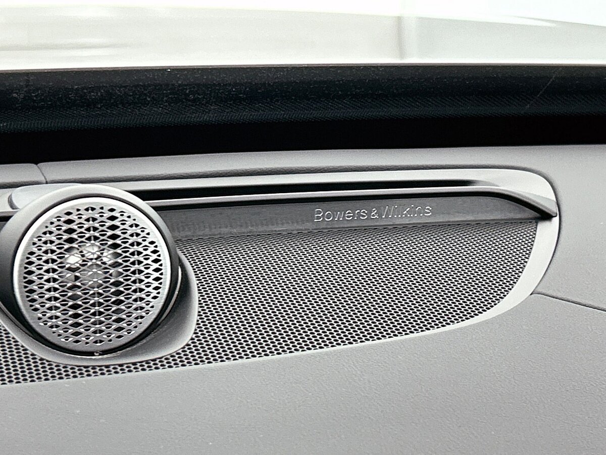 49651630 volvo xc90 2 0 t8 awd ultra dark luchtvering trekhaak bowers wilkin 57