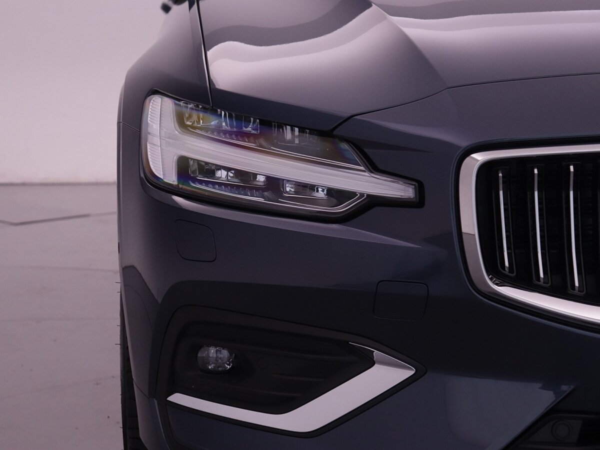 35321448 volvo v60 2 0 b4 plus bright panorama dak leder stoelverwarming voor 9 03