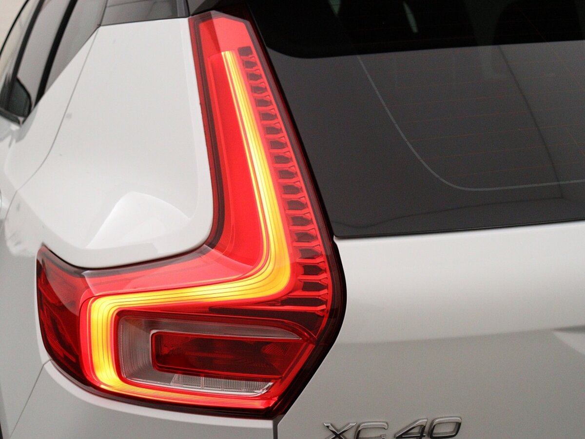 34451055 volvo xc40 1 5 t3 automaat r design leder navigatie bluetooth park 923fee