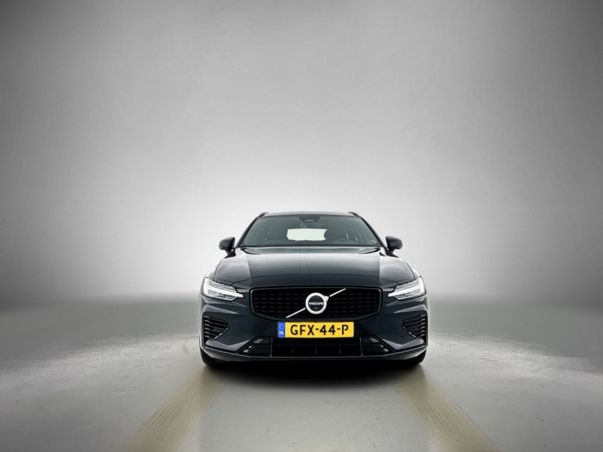 45432830 volvo v60 2 0 t6 dark panorama dak 360 camera trekhaak blis 6