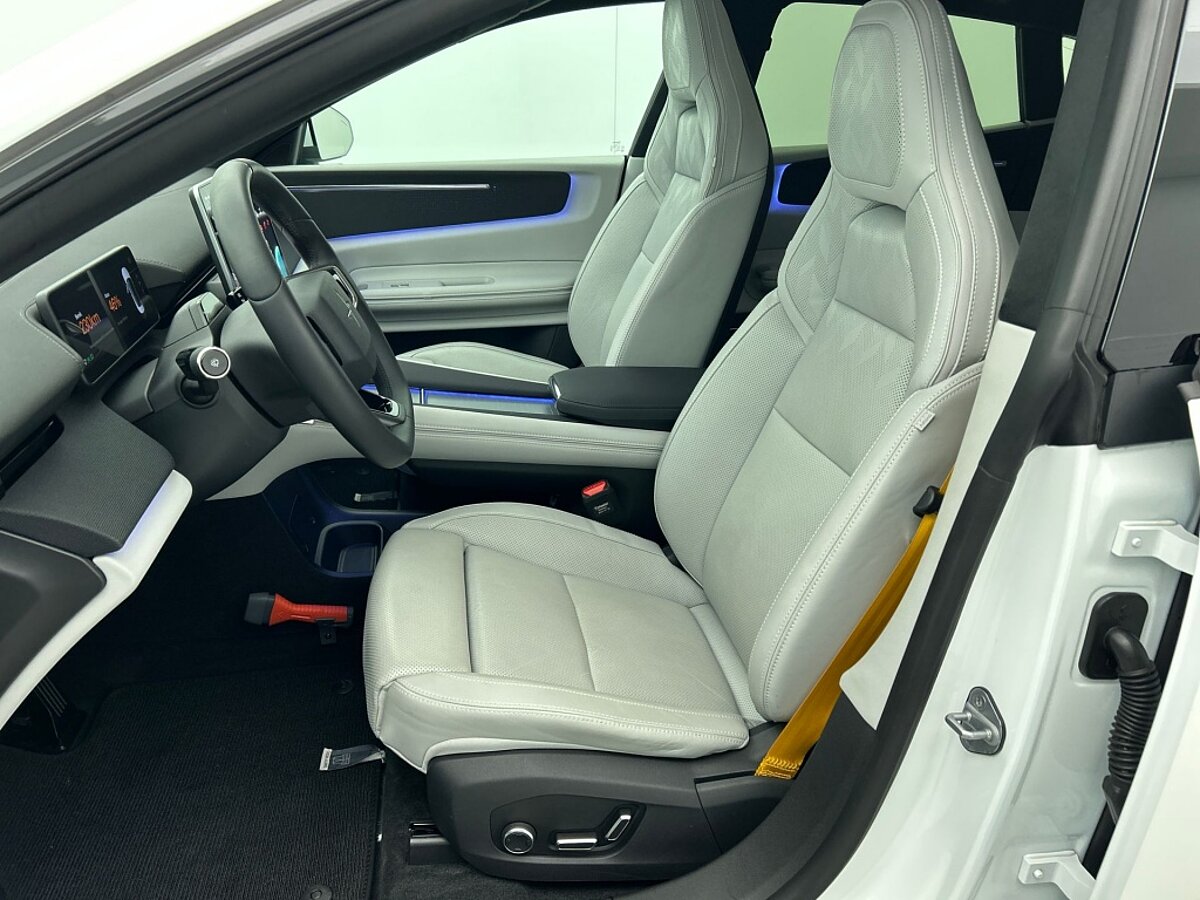 48297988 polestar 4 lrdm 100 kwh plus performance 46